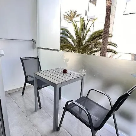Appartement Elegant Next To The Sea!