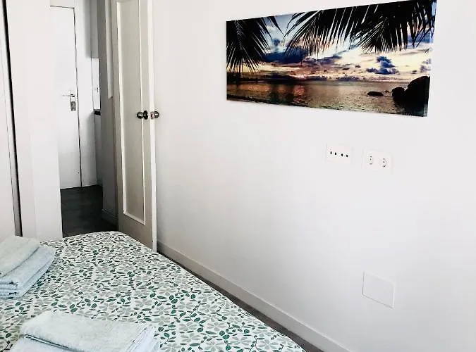 아파트 Elegant Next To The Sea!