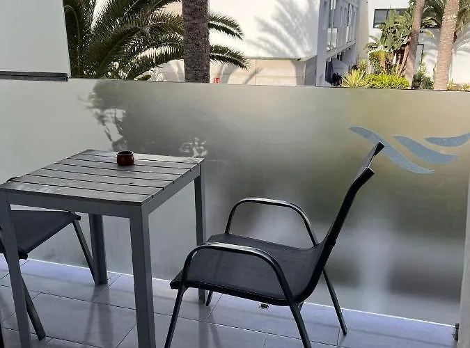 Elegant Next To The Sea! 아파트