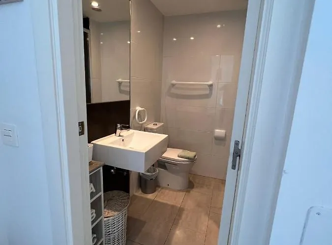 Elegant Next To The Sea! 아파트 코라레호