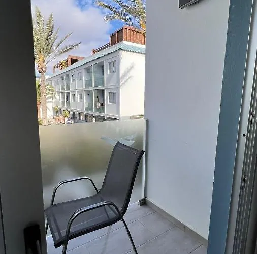 Elegant Next To The Sea! 아파트 *